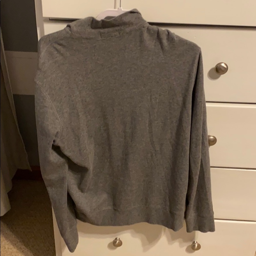 Pullover - Picture 2 of 2